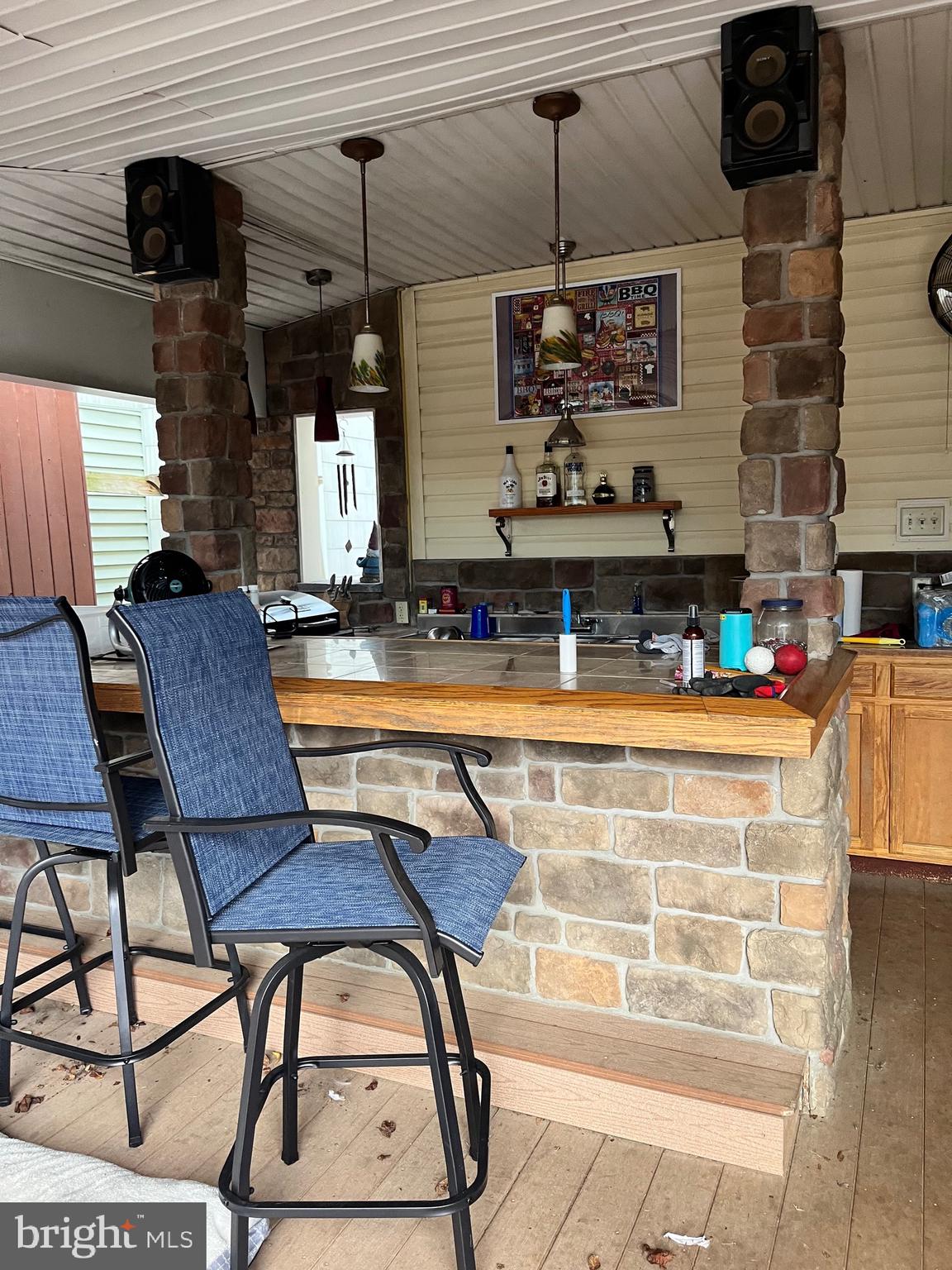 208 Hamilton Avenue Waynesboro, PA 17268 - Photo 39 of 54 Outdoor kitchen