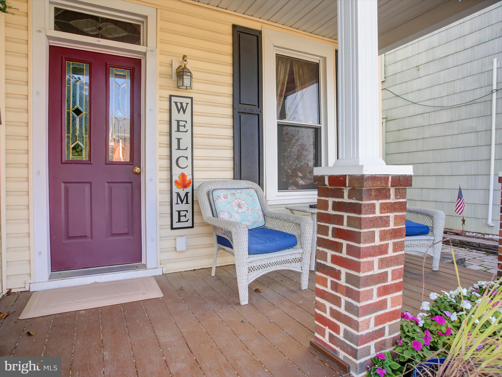 208 Hamilton Avenue Waynesboro, PA 17268 - Photo 4 of 54