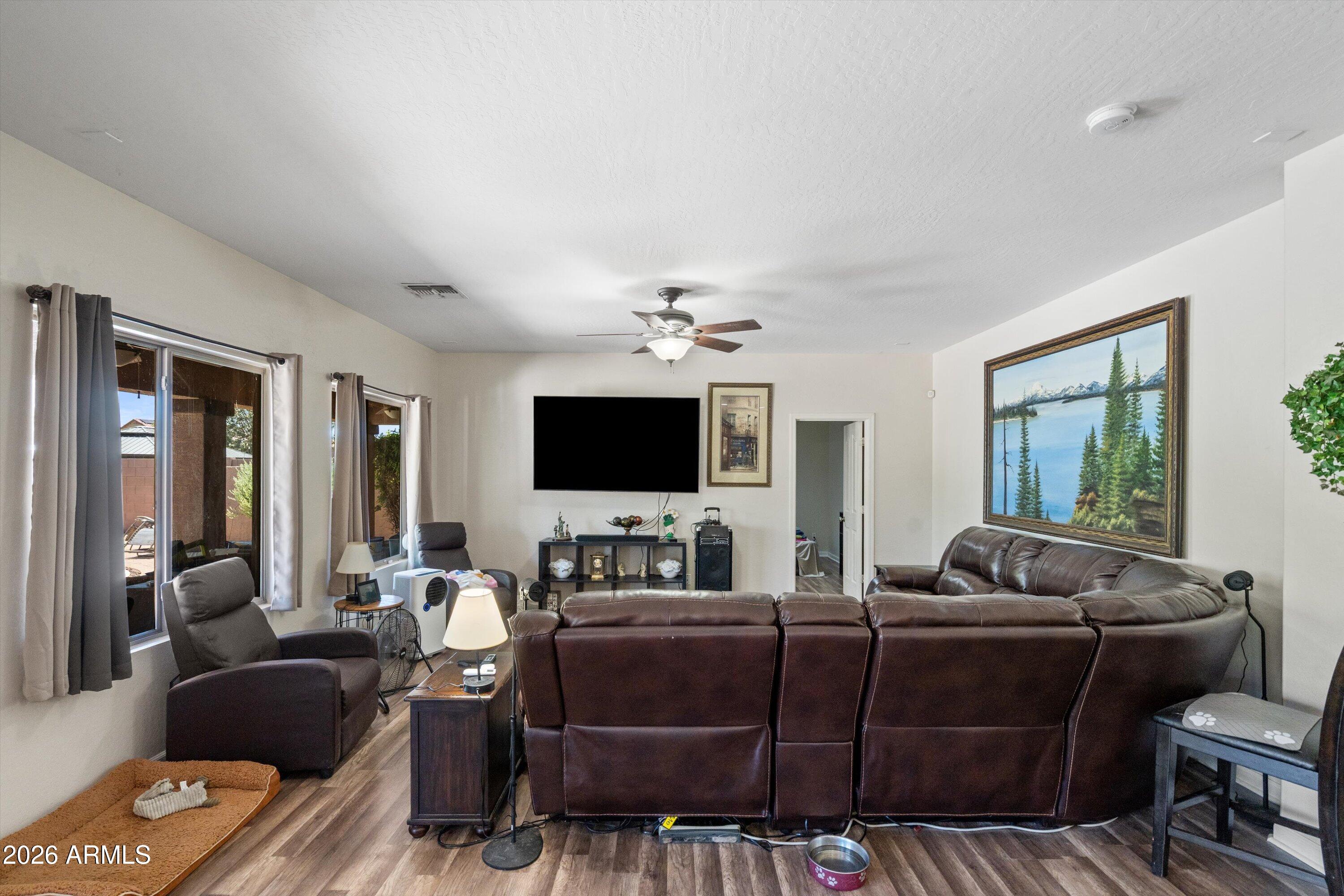9630 Barley Road Florence, AZ 85132 - Photo 21 of 49 22-Family Room