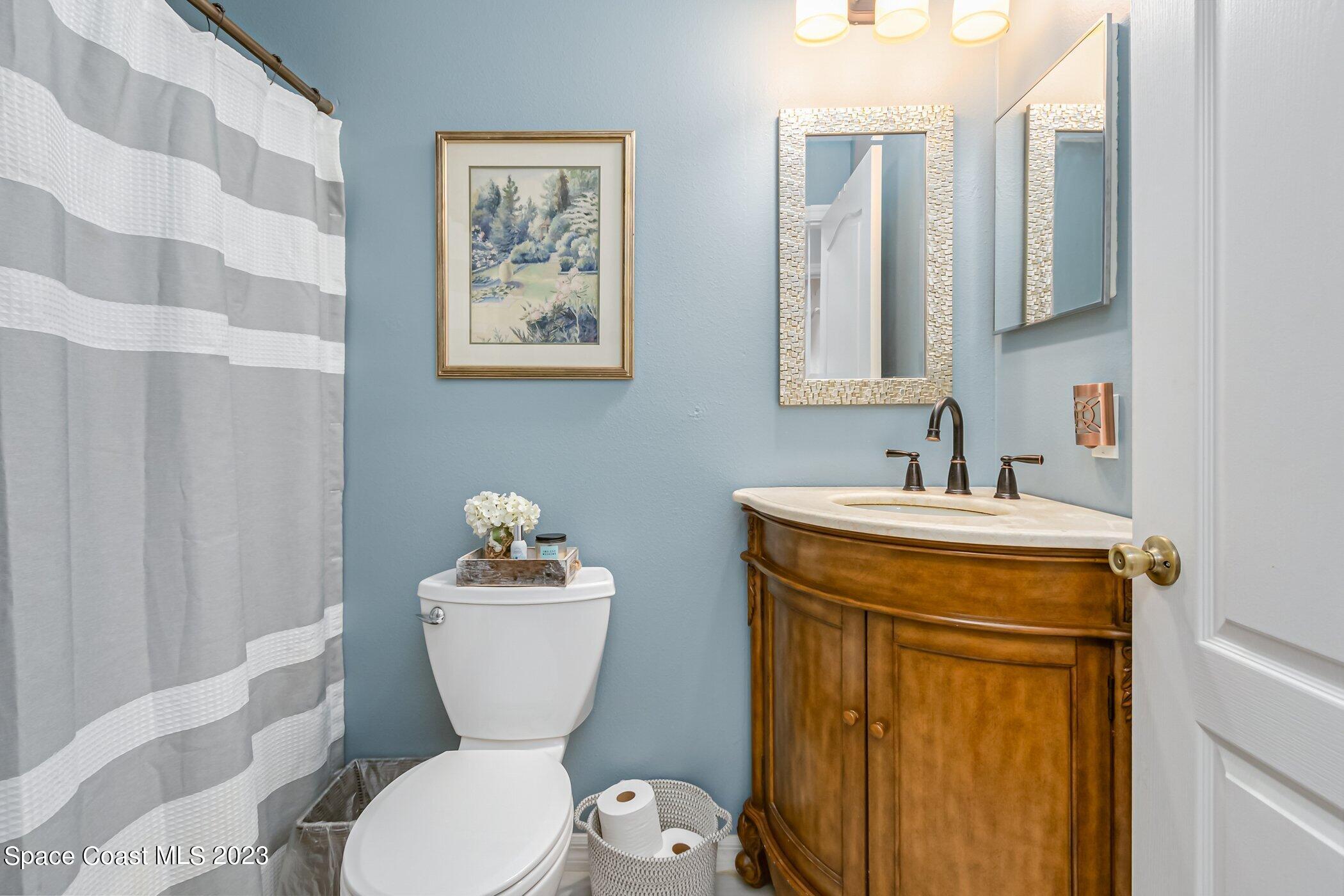 3390 Deer Lakes Drive Melbourne, FL 32940 - Photo 18 of 28 Guest Bath