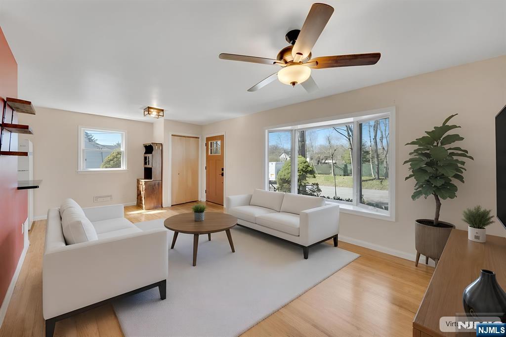 20 Kievit Road Wayne, NJ 07470 - Photo 11 of 49