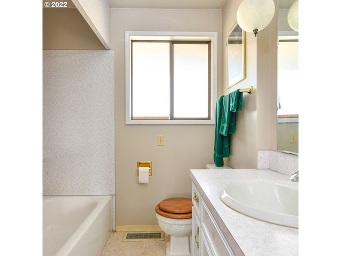 24325 Vaughn Road Veneta, OR 97487 - Photo 25 of 30 Gallery Image 25