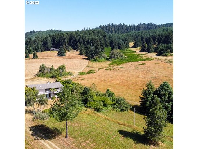 24325 Vaughn Road Veneta, OR 97487 - Photo 7 of 30 Gallery Image 7