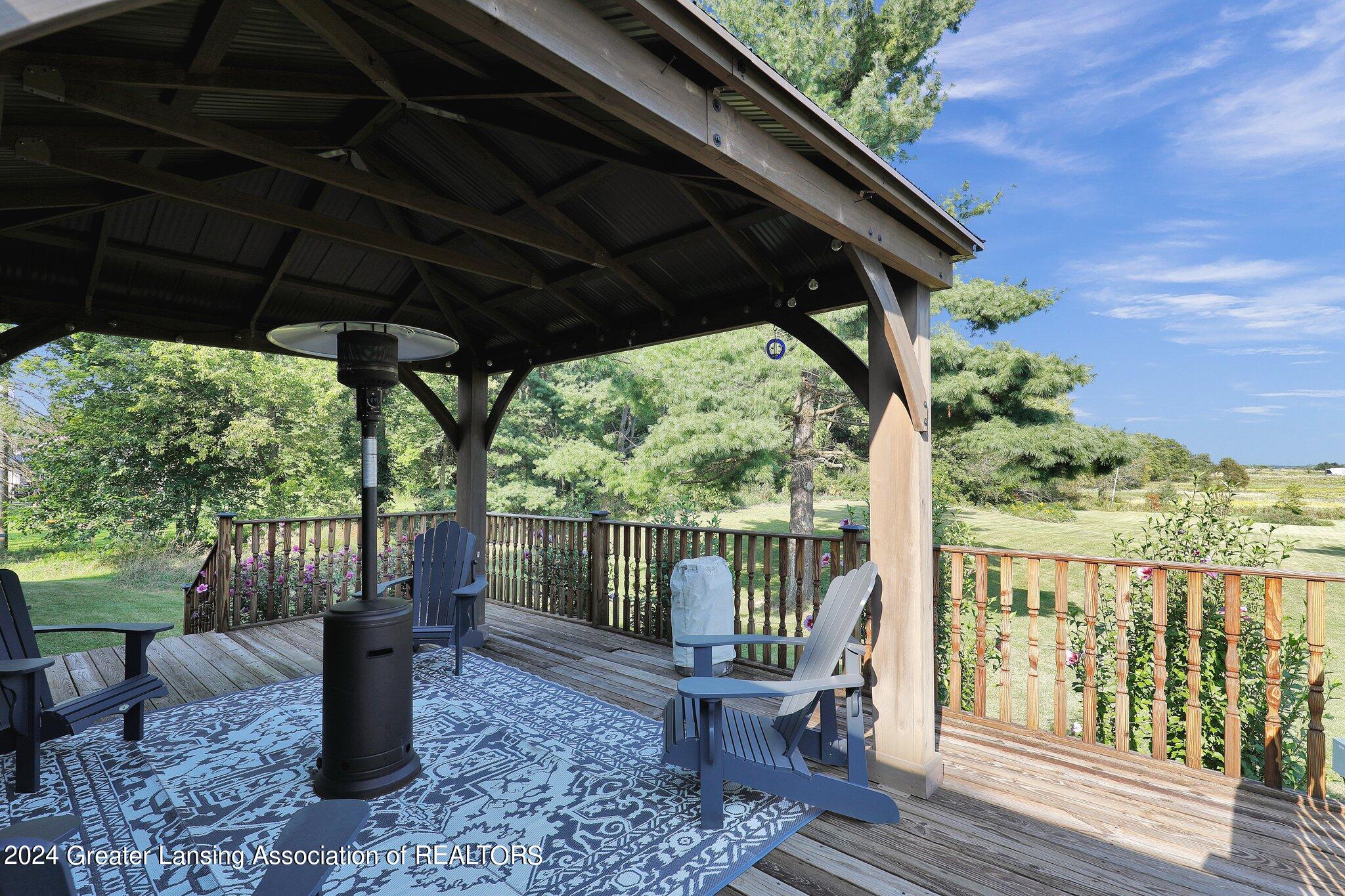 740 North Michigan Road Eaton Rapids, MI 48827 - Photo 7 of 26 7-web-or-mls-Open Ended Media-7