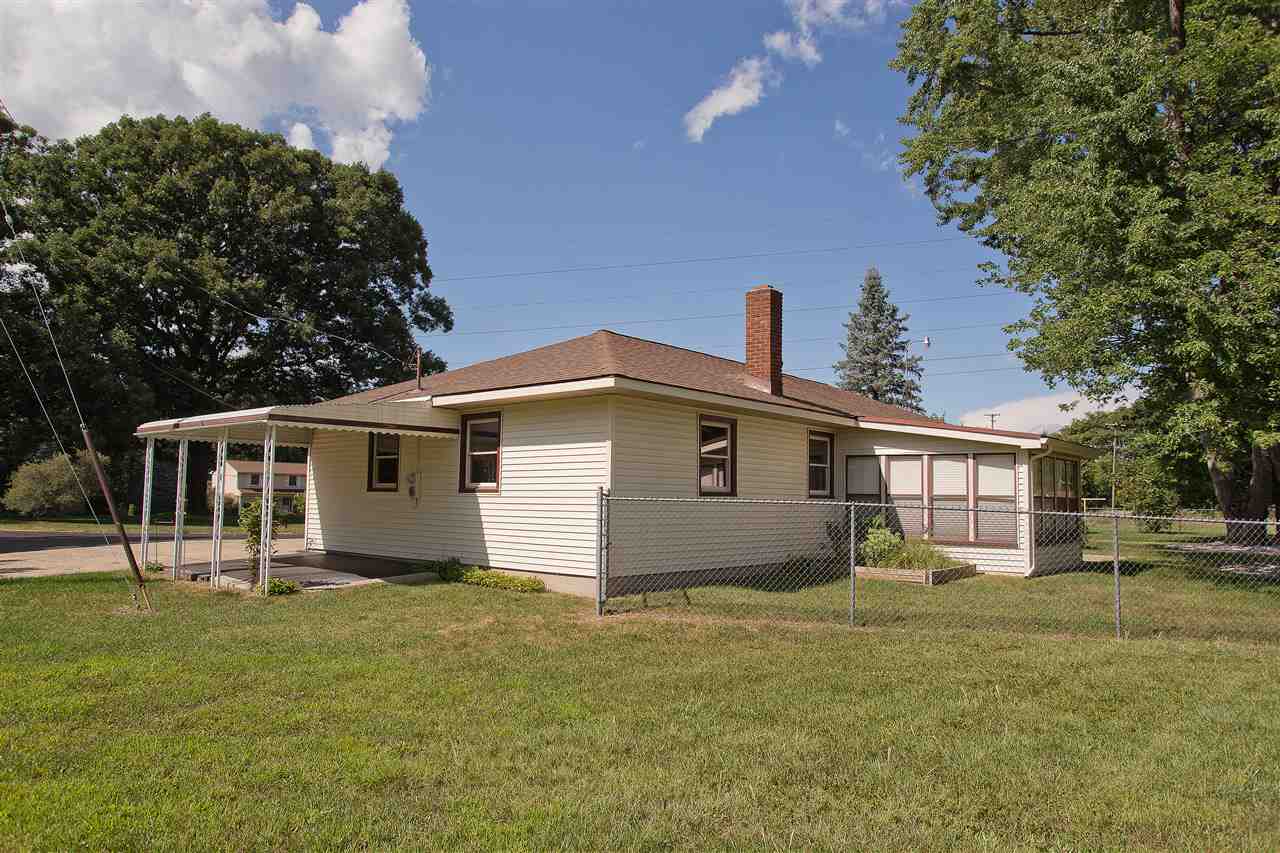 12456 Tuscola Road Clio, MI 48420 - Photo 12 of 59 50021471-11.JPG
