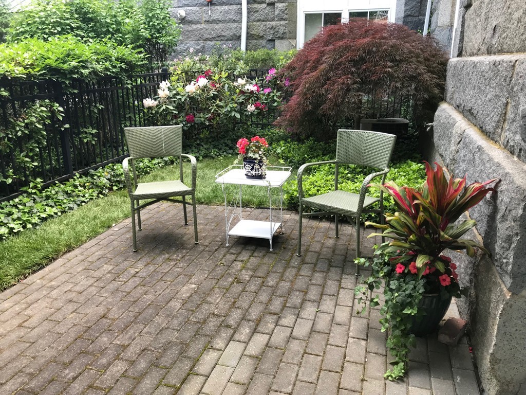 36 County Street, Unit 36 Dedham, MA 02026 - Photo 4 of 19