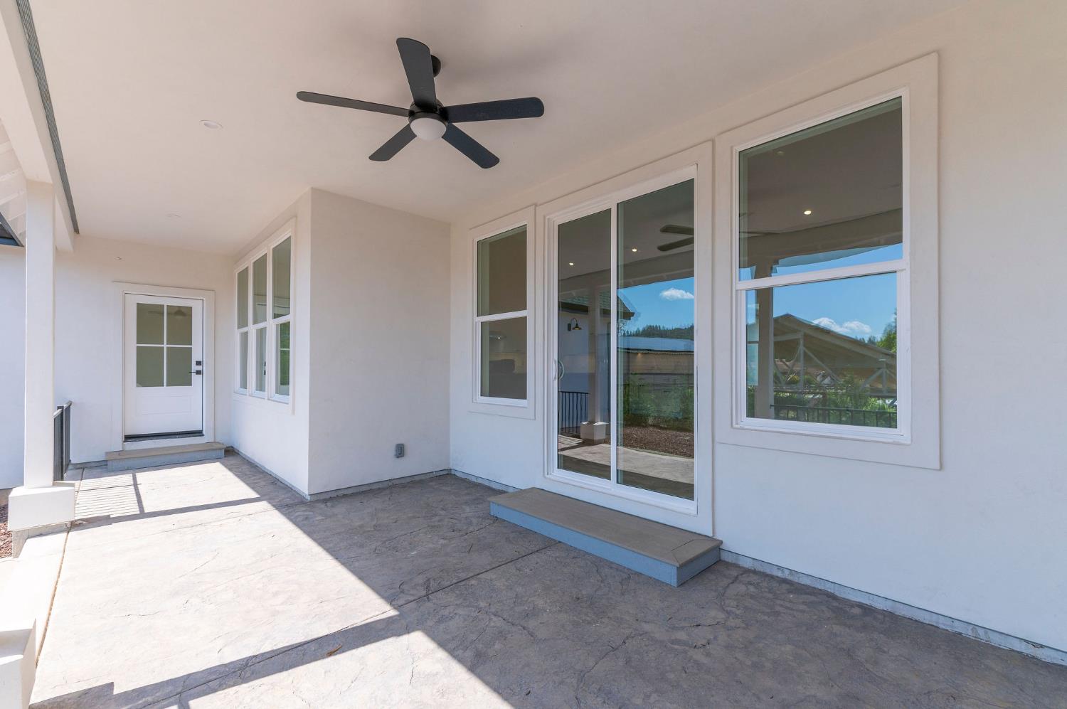358 Oak Tree Circle Murphys, CA 95247 - Photo 38 of 70