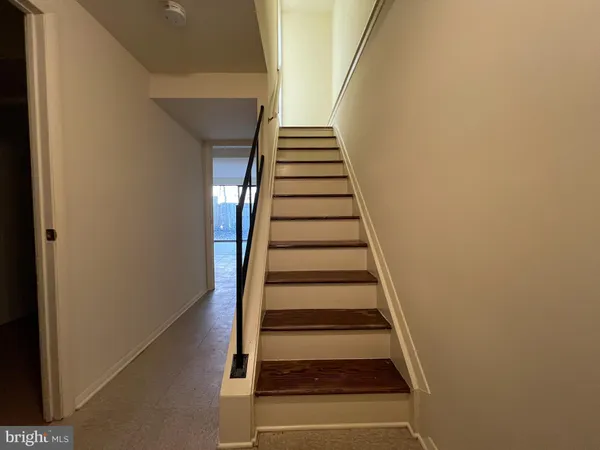 $2,500 | 8916 Footed Ridge, Columbia, MD 21045