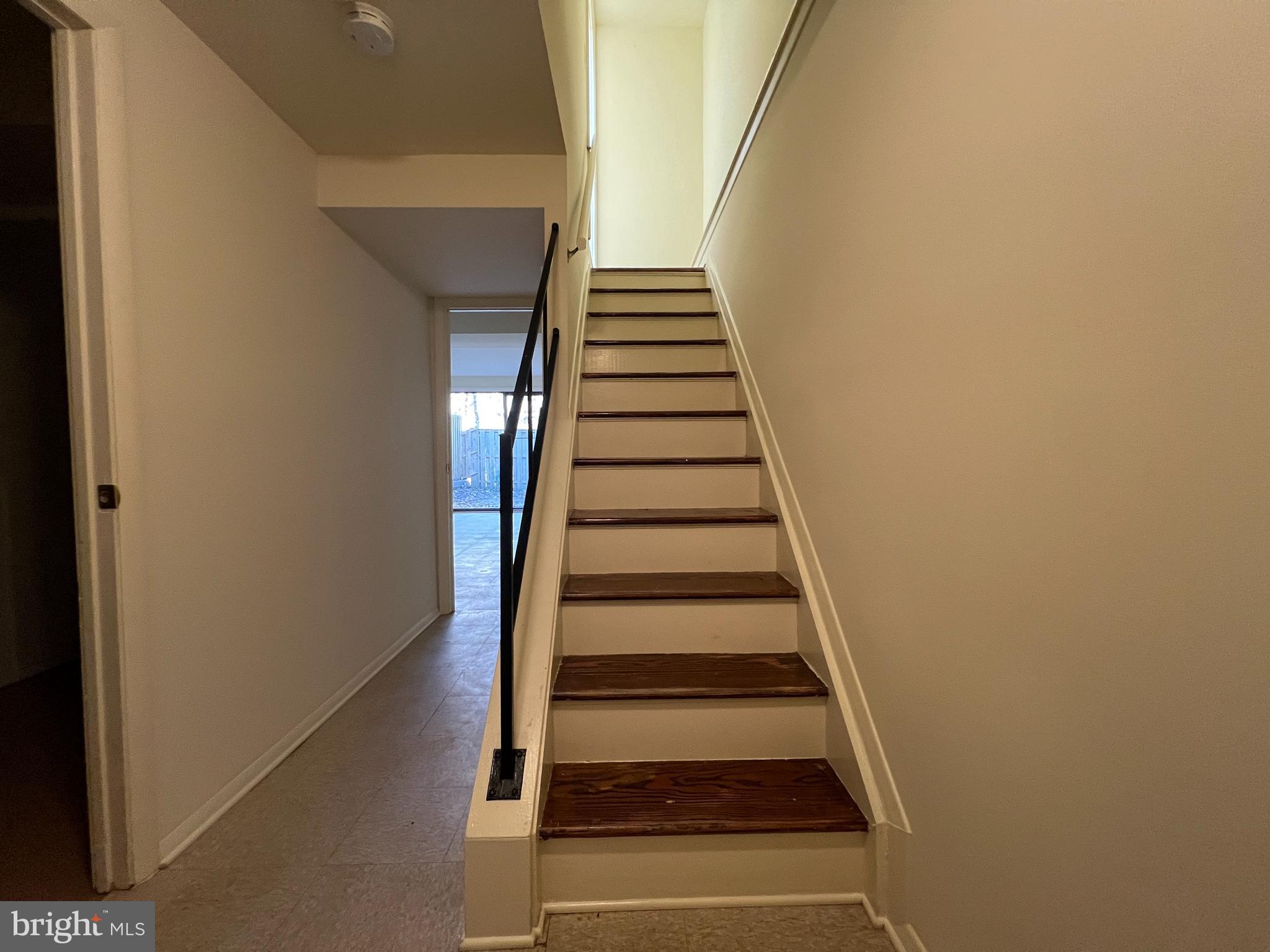 8916 Footed Ridge Columbia, MD 21045 - Photo 23 of 29