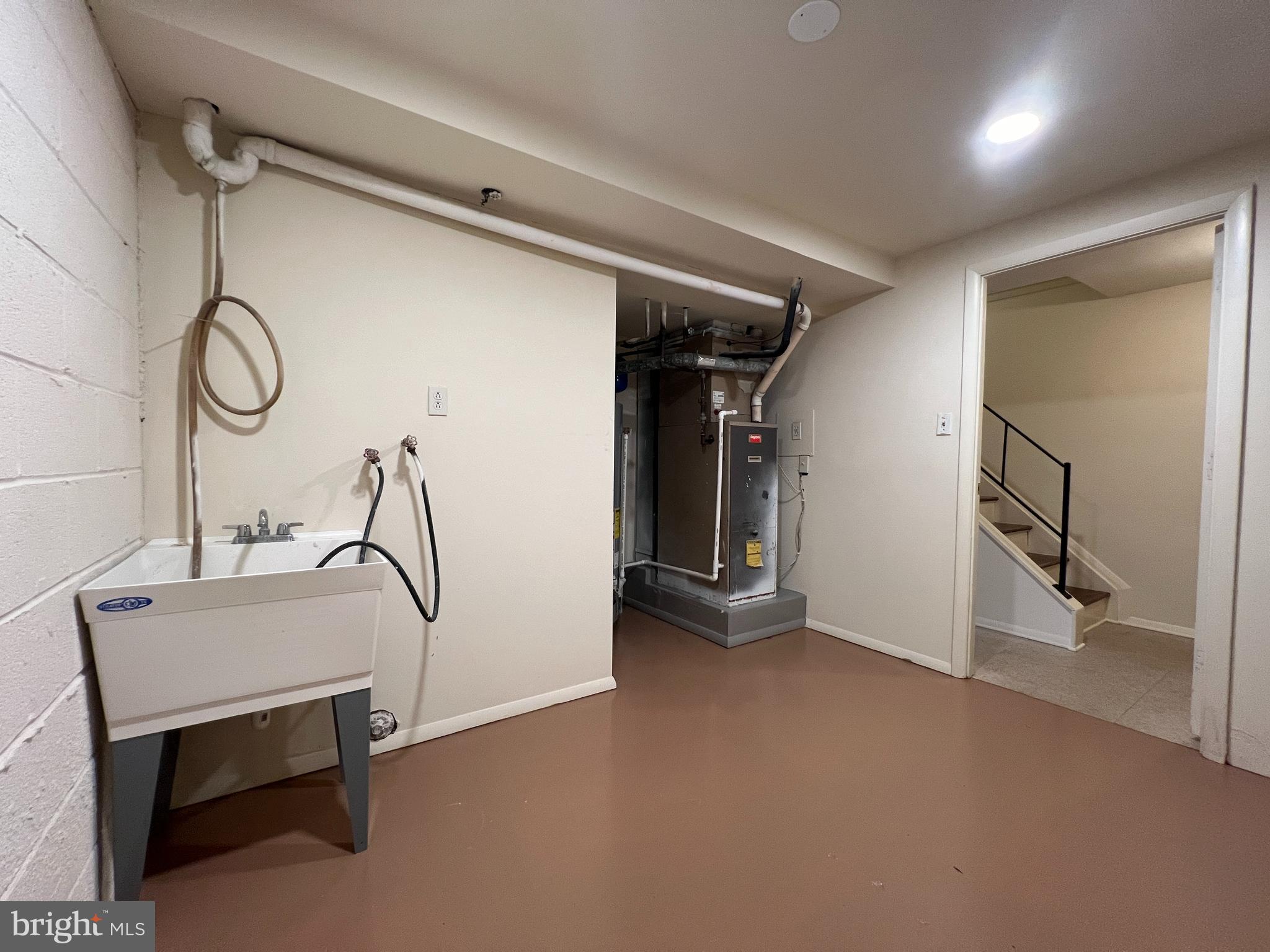 8916 Footed Ridge Columbia, MD 21045 - Photo 26 of 29