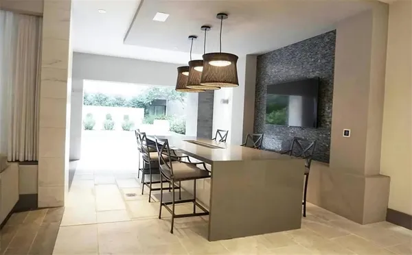 $1,917 | 1010 West Peachtree Street Northwest, Unit 450, Atlanta, GA 30309