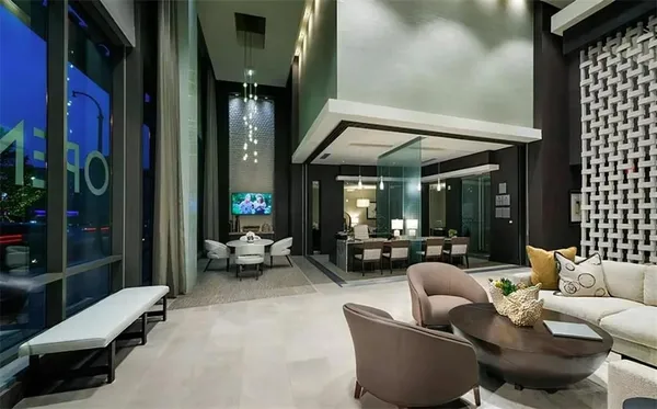 $1,917 | 1010 West Peachtree Street Northwest, Unit 450, Atlanta, GA 30309