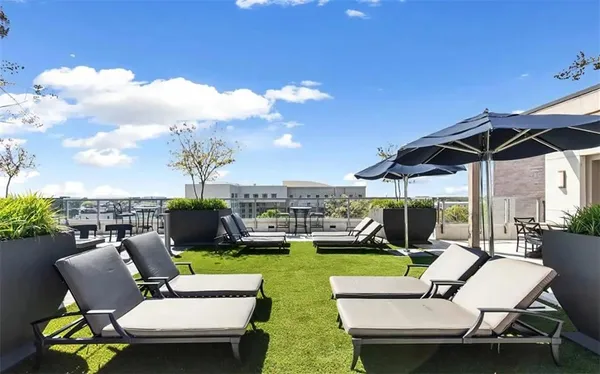 $1,917 | 1010 West Peachtree Street Northwest, Unit 450, Atlanta, GA 30309