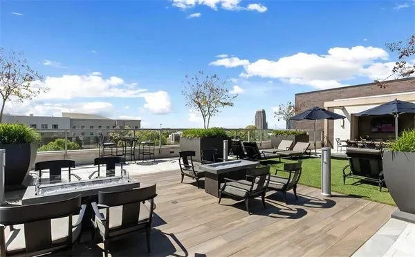 $1,917 | 1010 West Peachtree Street Northwest, Unit 450, Atlanta, GA 30309