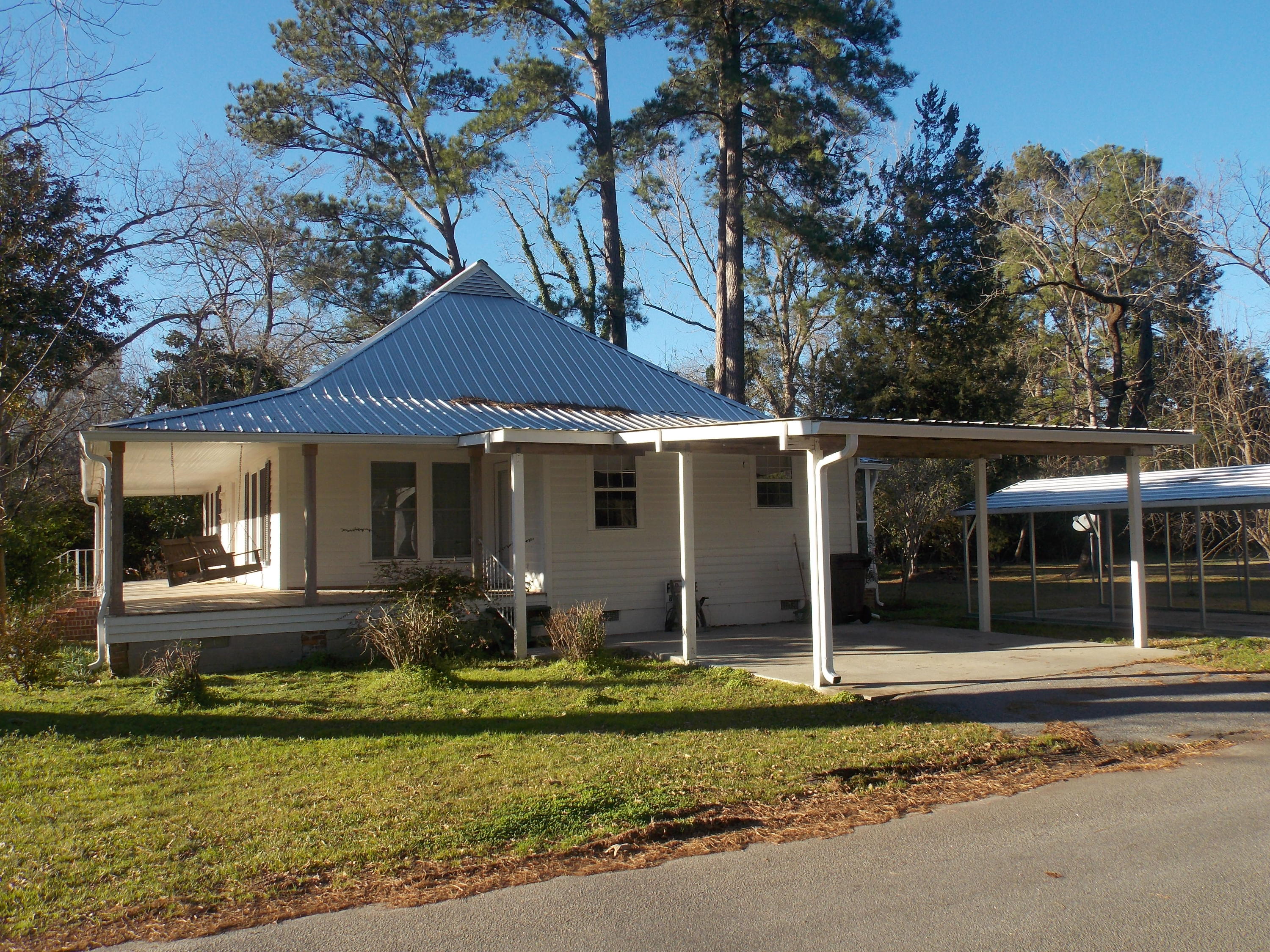 500 Raysor Street St. George, SC 29477 - Photo 2 of 18 500 A