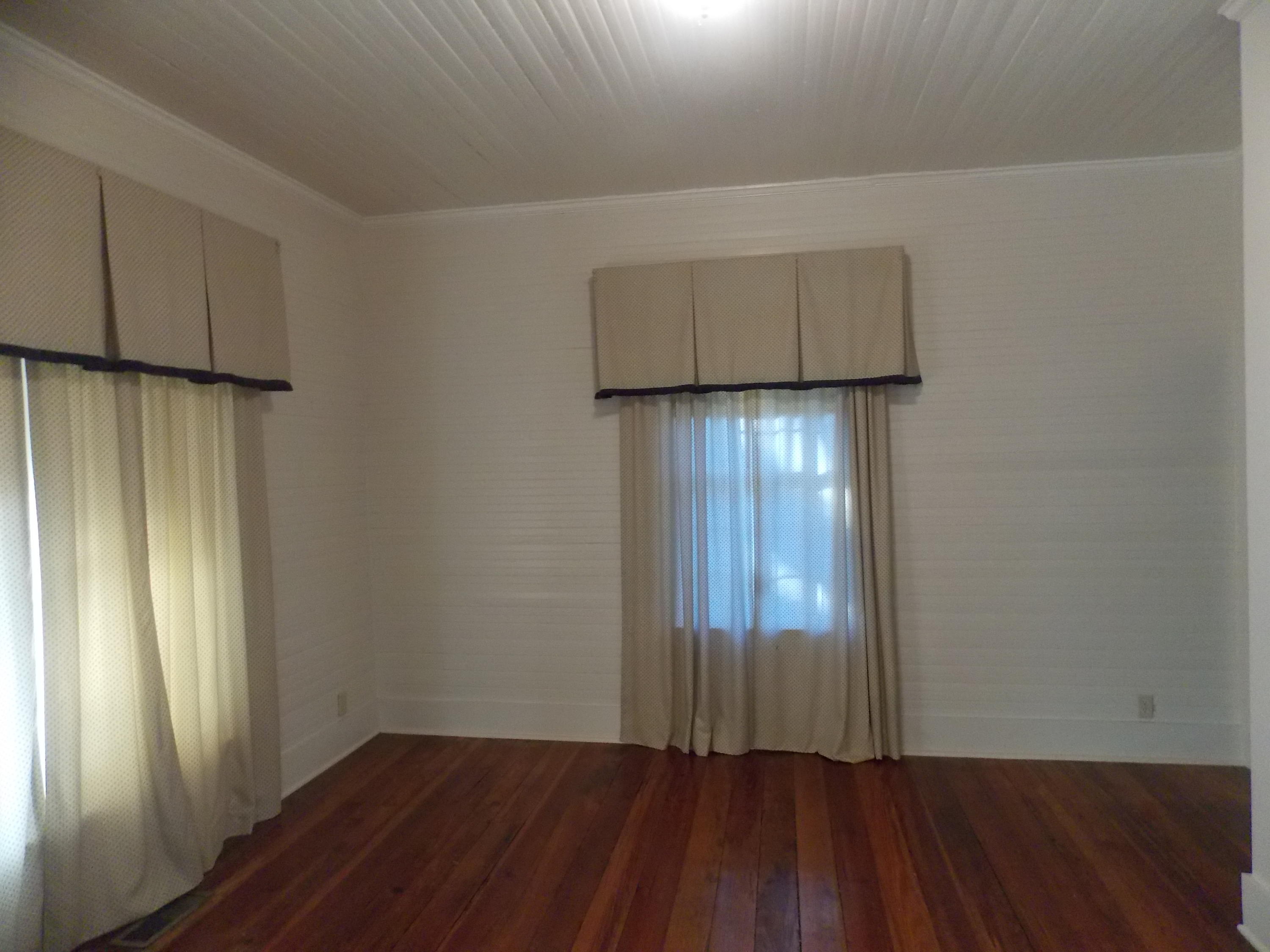 500 Raysor Street St. George, SC 29477 - Photo 8 of 18 500 G