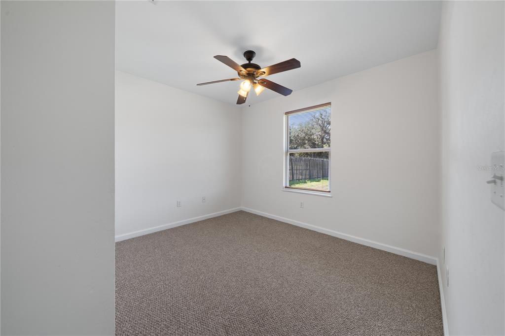 15426 Northwest 136th Terrace Alachua, FL 32615 - Photo 25 of 36