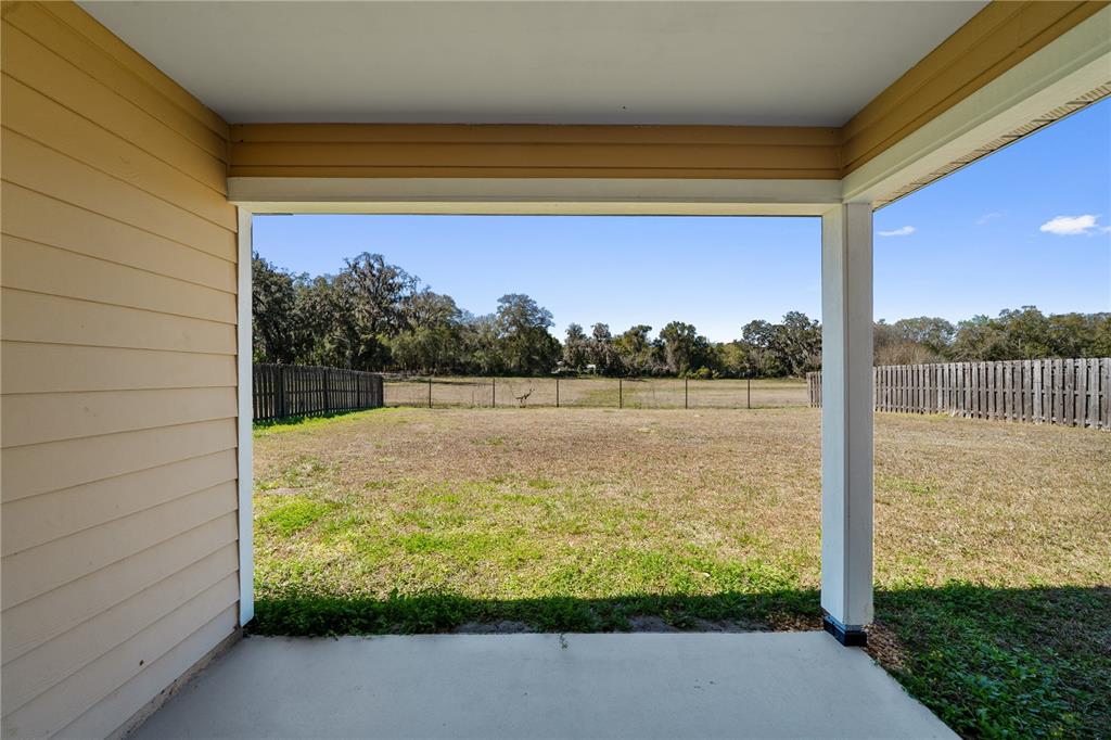 15426 Northwest 136th Terrace Alachua, FL 32615 - Photo 28 of 36