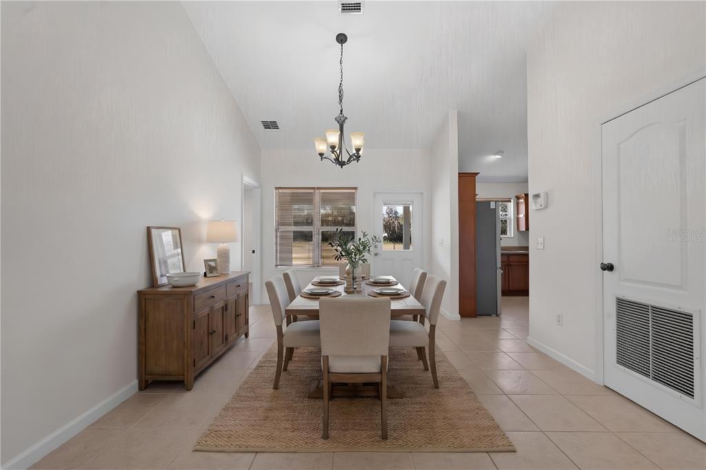 15426 Northwest 136th Terrace Alachua, FL 32615 - Photo 7 of 36