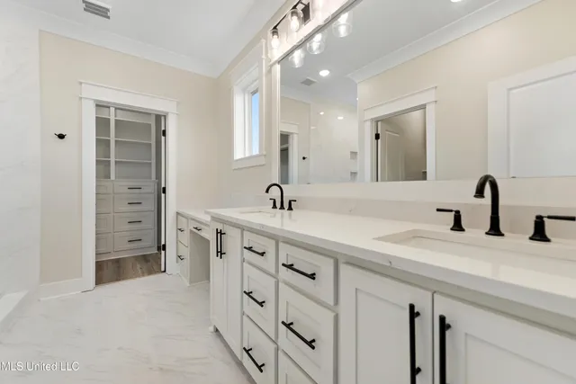 $599,000 | 11064 Manhattan Street, Bay St. Louis, MS 39520