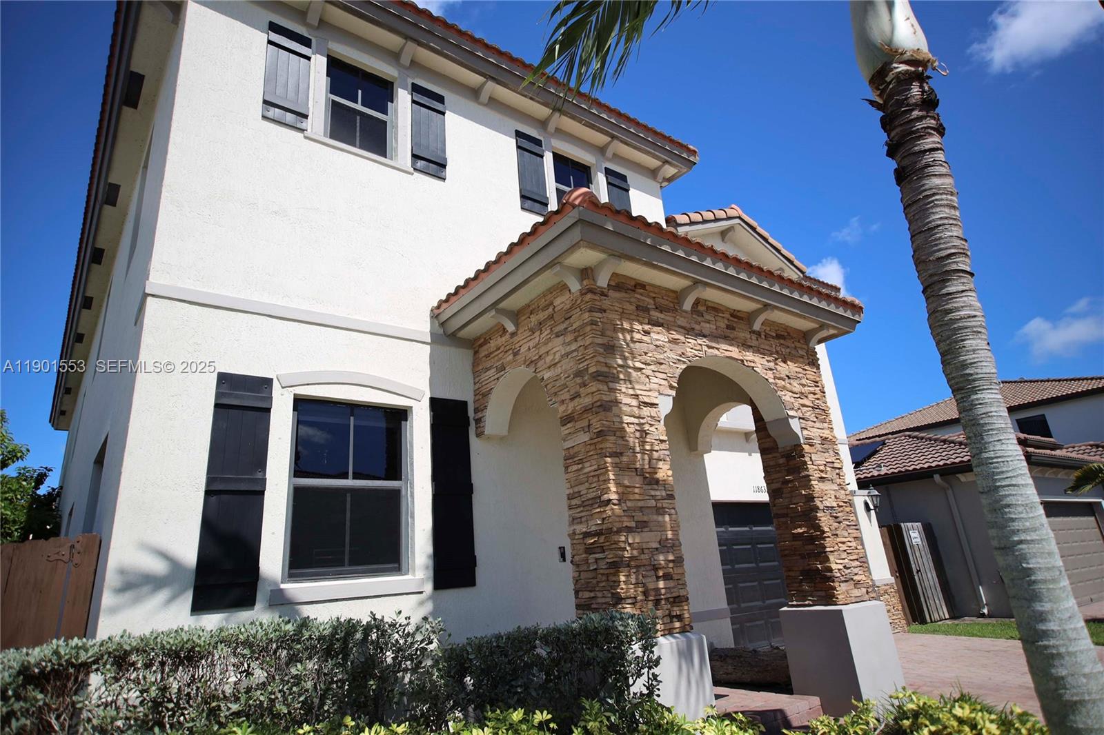 11863 Southwest 233rd Terrace Homestead, FL 33032 - Photo 3 of 77