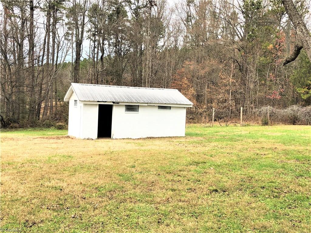466 Gladstone Road Mocksville, NC 27028 - Photo 13 of 18 Gallery Image 13