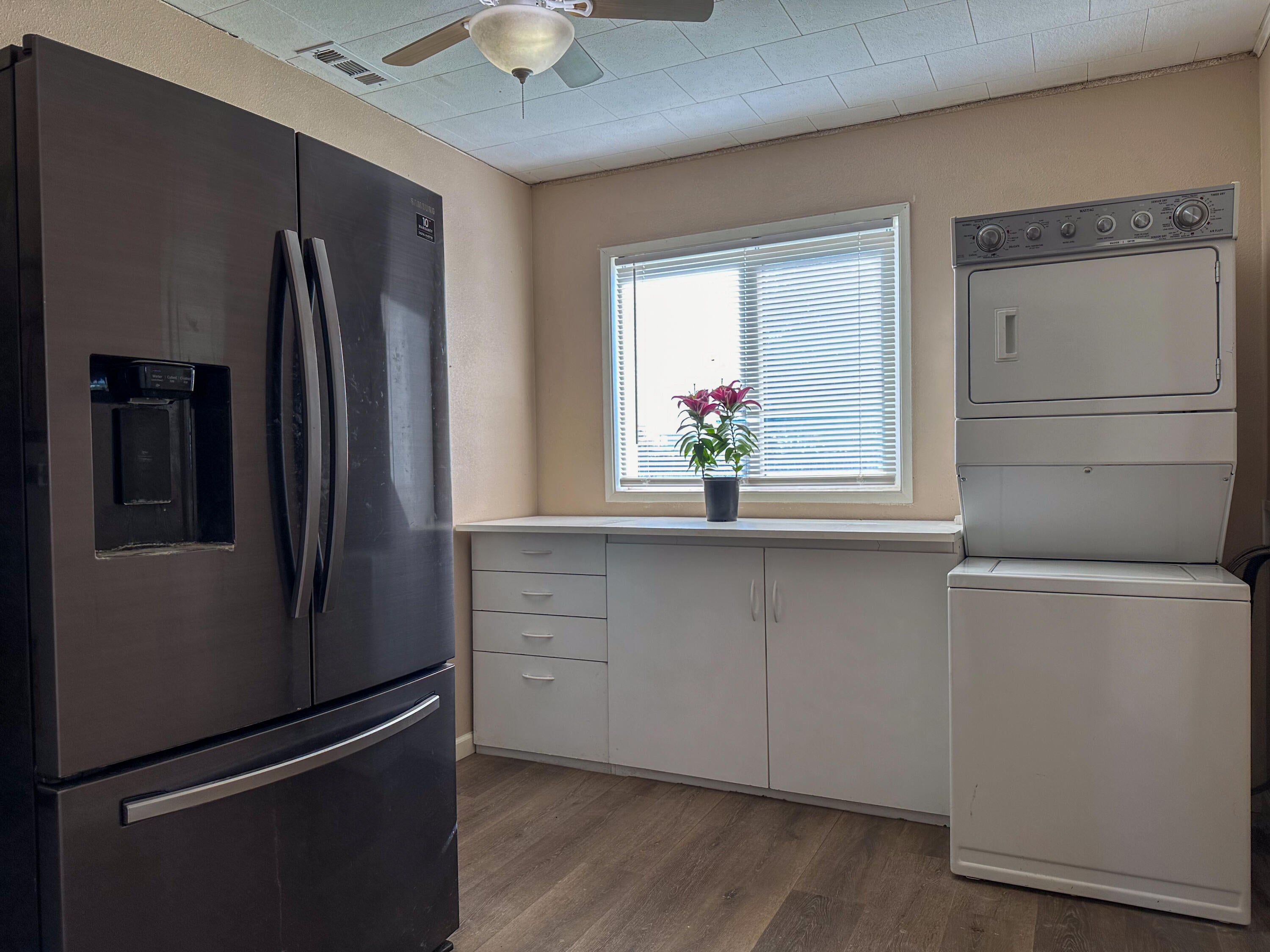 23939 Yellow Jacket Springs Road Beatty, OR 97621 - Photo 19 of 72 Utility room