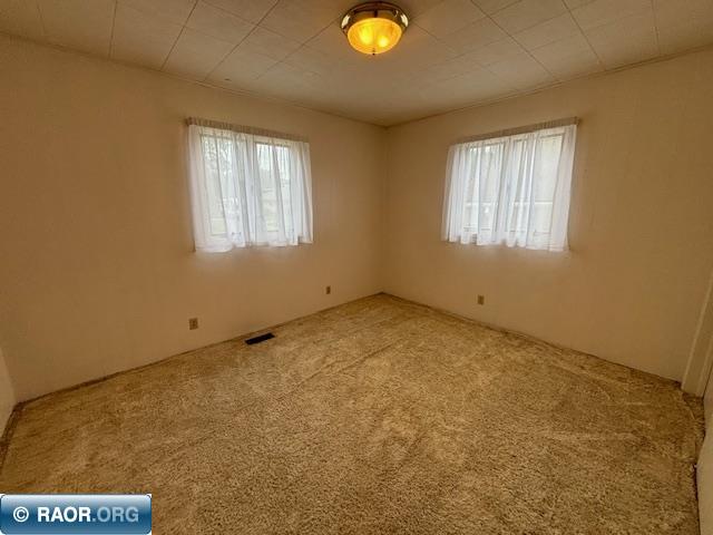 3941 East 19th Street Hibbing, MN 55746 - Photo 9 of 18
