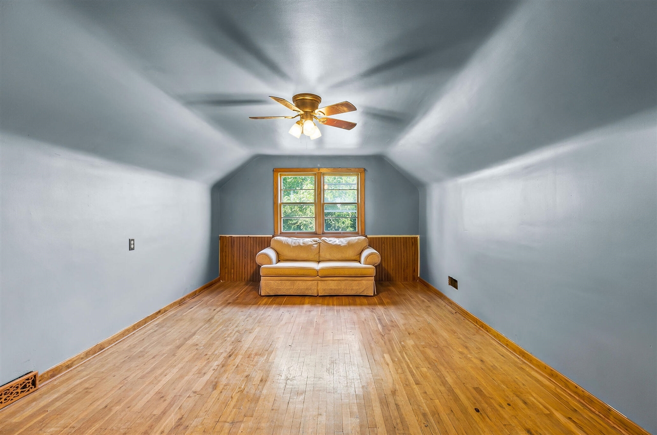3520 North Towerline Road Saginaw, MI 48601 - Photo 17 of 31 Gallery Image 17