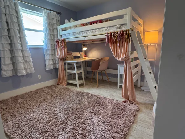 $845,000 | 423 Beacon Street, Tequesta, FL 33469