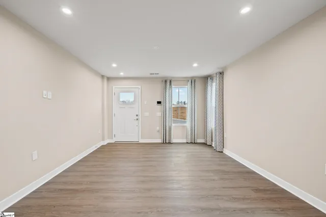 $299,990 | 1253 Balsa Tree Drive, Spartanburg, SC 29302