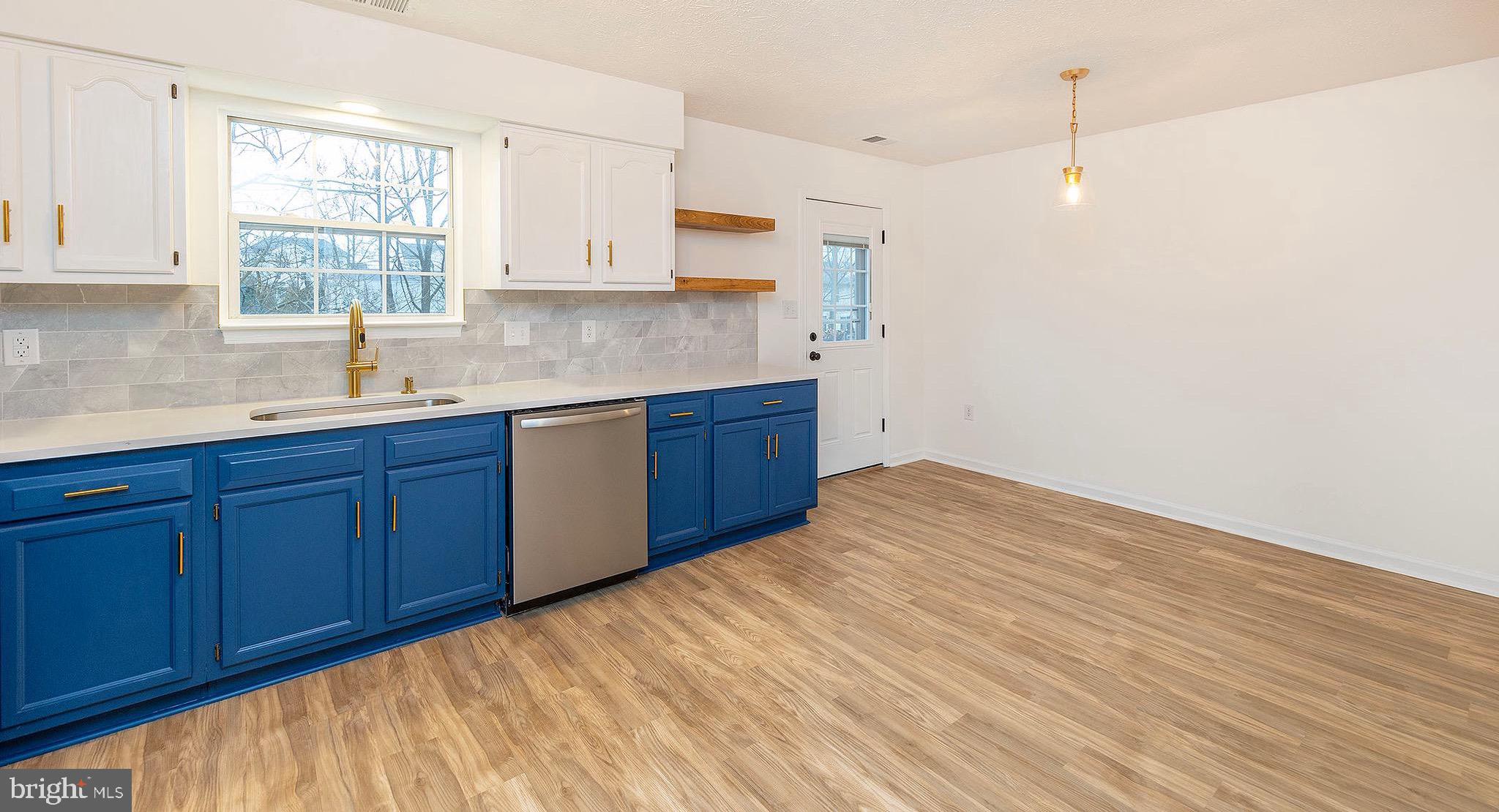 118 Charlton Road Winchester, VA 22602 - Photo 11 of 51