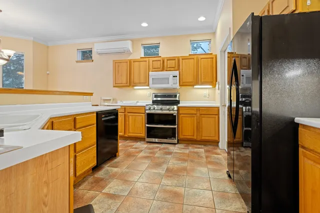 $630,000 | 1 Stillwater Drive, Lebanon, NH 03784