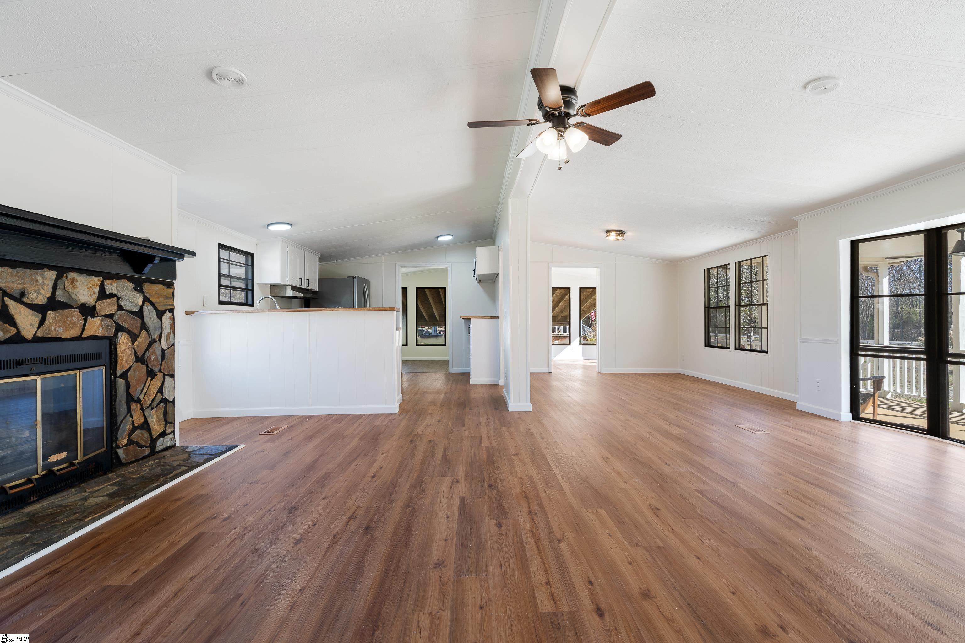 486 Indian Mound Road Laurens, SC 29360 - Photo 5 of 32 Gallery Image 5