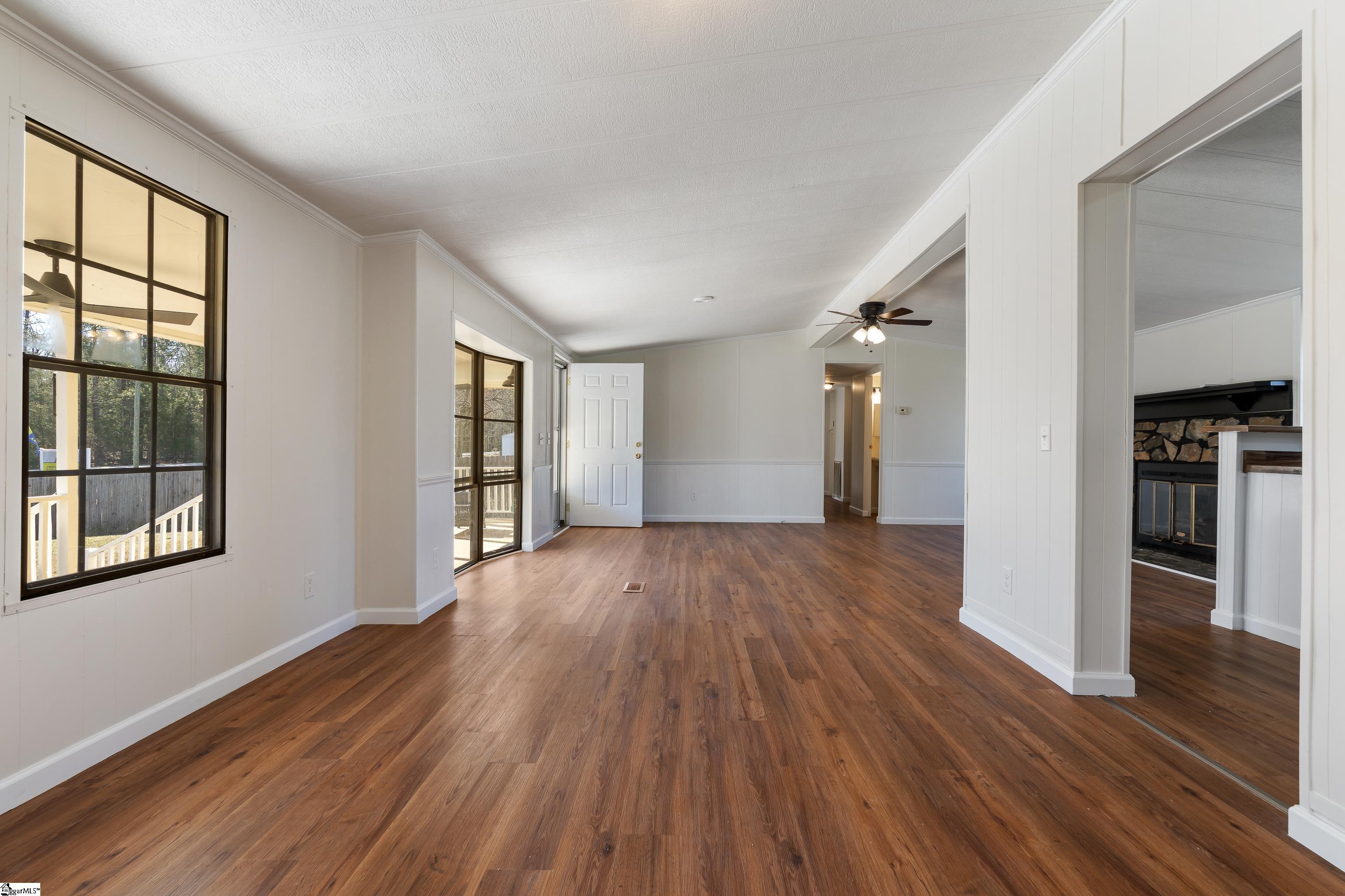 486 Indian Mound Road Laurens, SC 29360 - Photo 6 of 32 Gallery Image 6