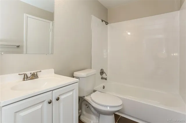 $2,570 | 17976 East Bethany Drive, Aurora, CO 80013