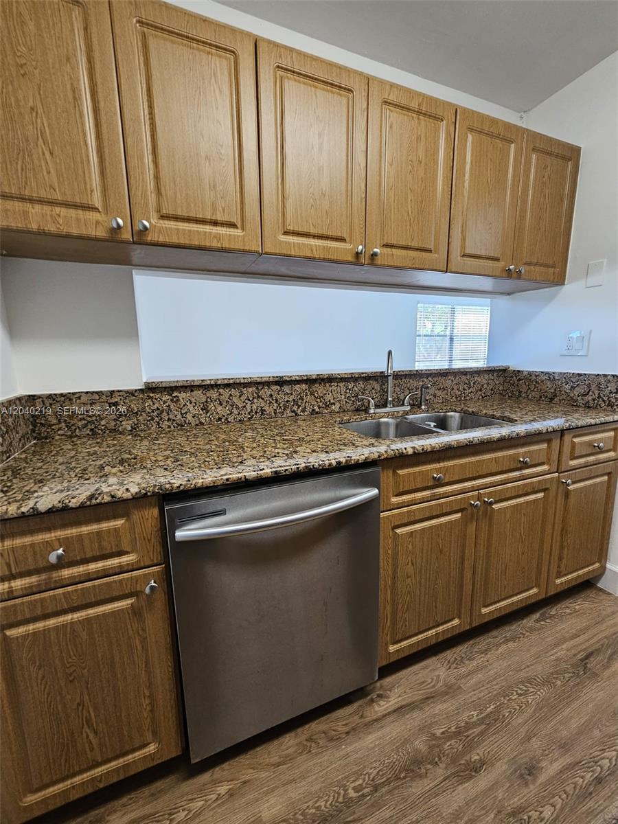 3252 Foxcroft Road, Unit 216 Miramar, FL 33025 - Photo 8 of 30