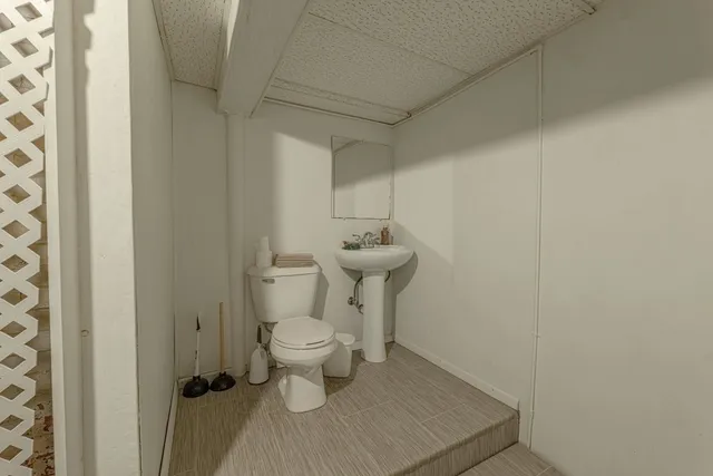 $262,500 | 2113 11th Street, Monroe, WI 53566