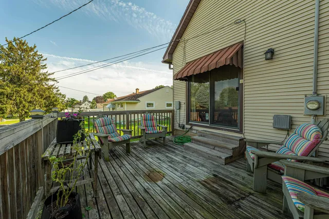 $262,500 | 2113 11th Street, Monroe, WI 53566