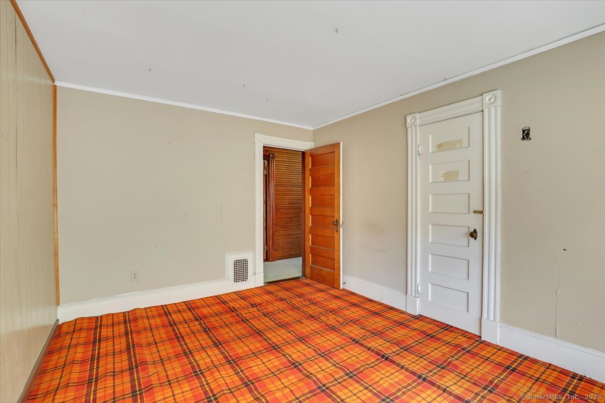 35 Broadview Street Bristol, CT 06010 - Photo 26 of 37