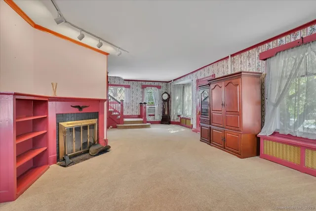 $399,999 | 35 Broadview Street, Bristol, CT 06010