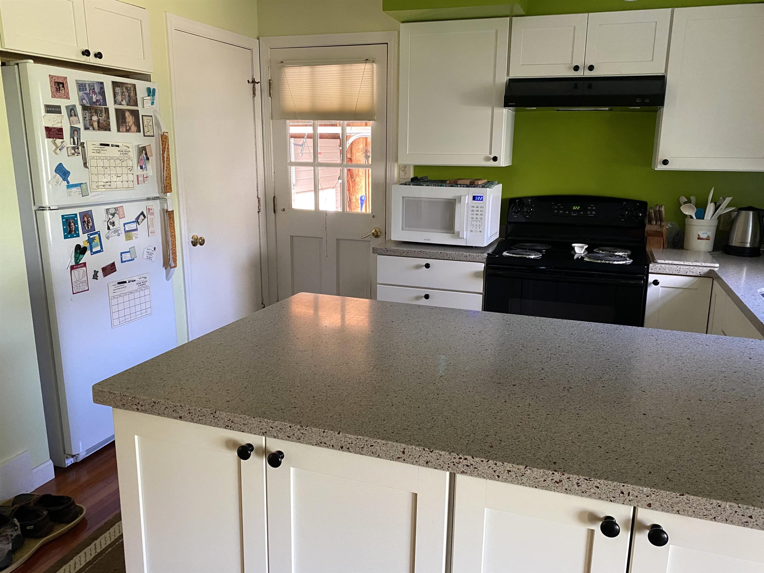 23 Brookside Drive Middlebury, VT 05753 - Photo 7 of 34