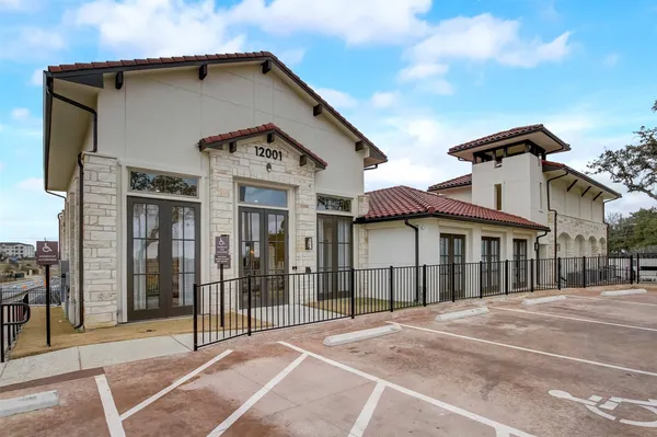 $1,494 | 12001 Heatherly Drive, Unit 5105, Austin, TX 78747