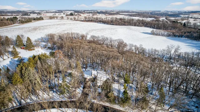 $349,900 | 3732 Valleyridge Court, Rochester, MN 55906