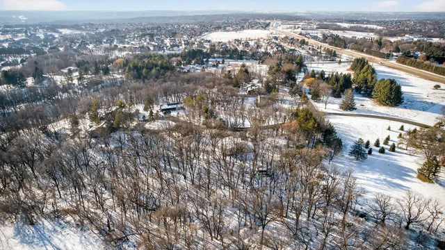 $349,900 | 3732 Valleyridge Court, Rochester, MN 55906