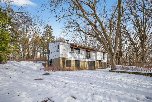 $349,900 | 3732 Valleyridge Court, Rochester, MN 55906