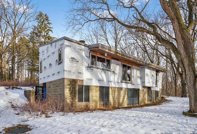 $349,900 | 3732 Valleyridge Court, Rochester, MN 55906