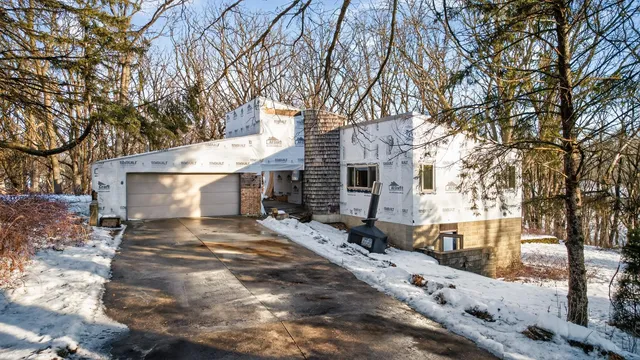 $349,900 | 3732 Valleyridge Court, Rochester, MN 55906