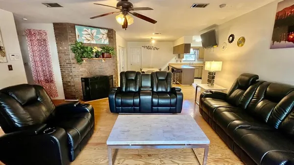 $244,999 | 6018 Northwest 26th Terrace, Gainesville, FL 32653