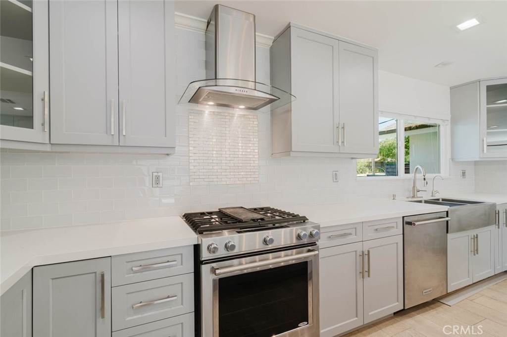 11072 Chimineas Avenue Porter Ranch, CA 91326 - Photo 13 of 46